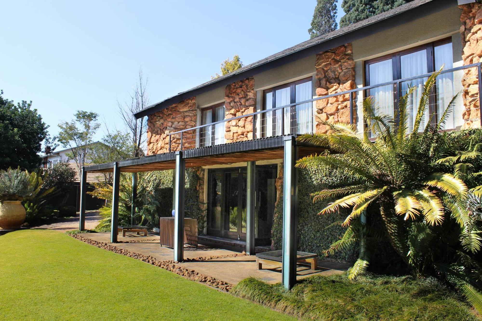 Serene Place Guest House & Conference Venue Affordable Luxury With Backup Power Roodepoort Ngoại thất bức ảnh